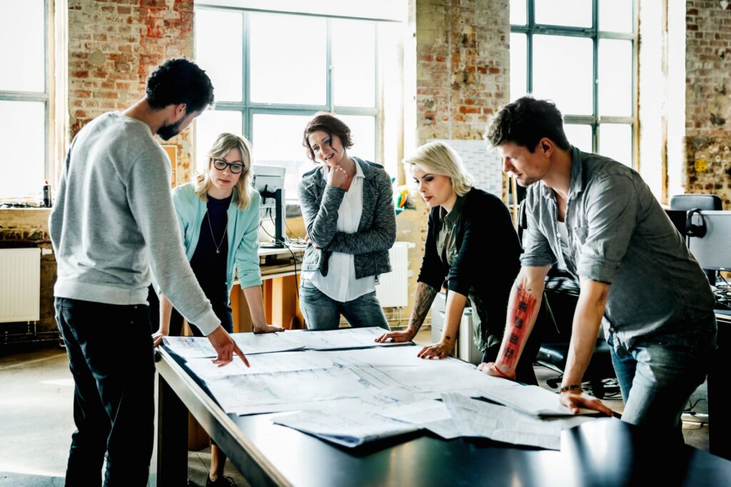 6 Steps for Hiring the Right People to Build an Effective Team